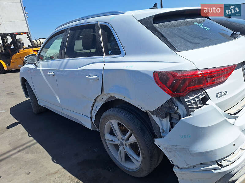 Позашляховик / Кросовер Audi Q3 2022 в Харкові фото 13 Позашляховик / Кросовер Audi Q3 2022 в Харкові