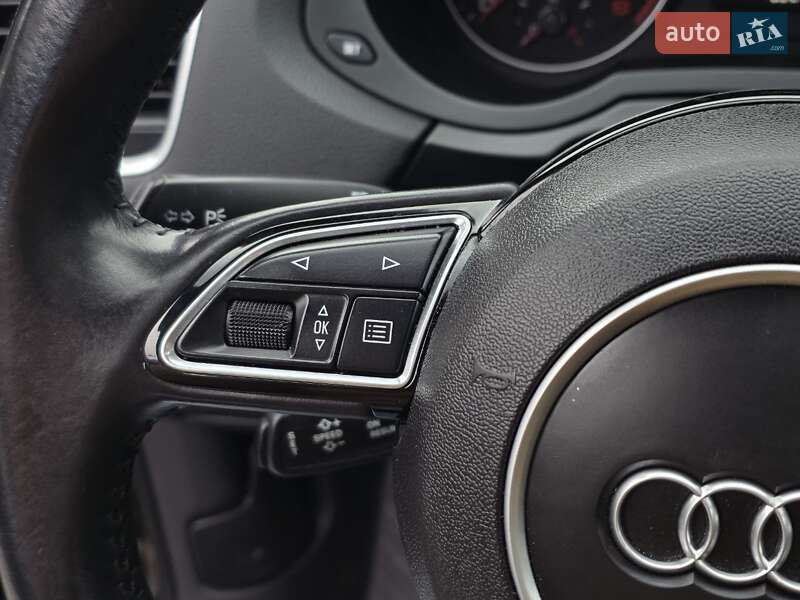 Внедорожник / Кроссовер Audi Q3 2017 в Тернополе