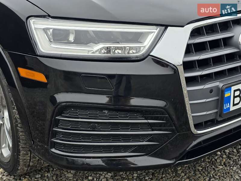 Внедорожник / Кроссовер Audi Q3 2017 в Тернополе