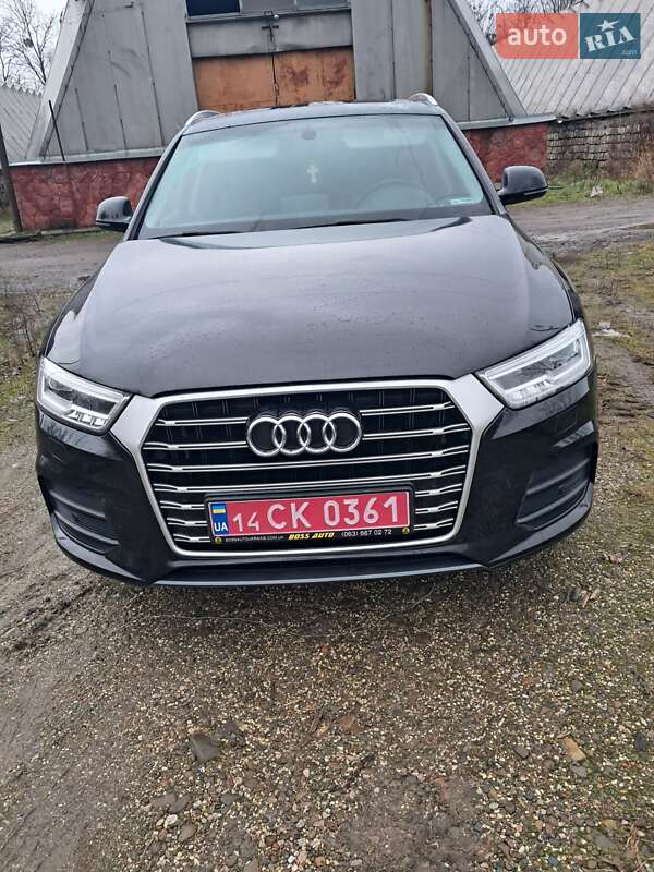 Позашляховик / Кросовер Audi Q3 2016 в Чернівцях