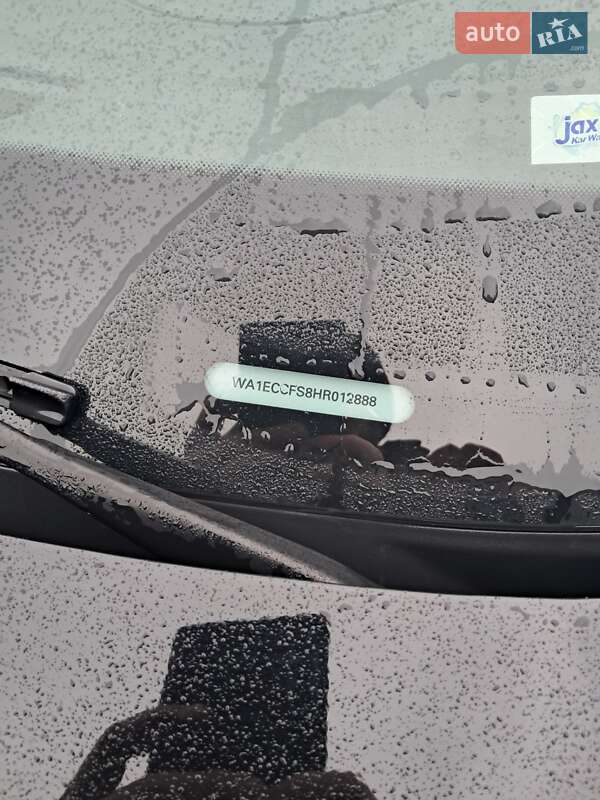 Позашляховик / Кросовер Audi Q3 2016 в Чернівцях