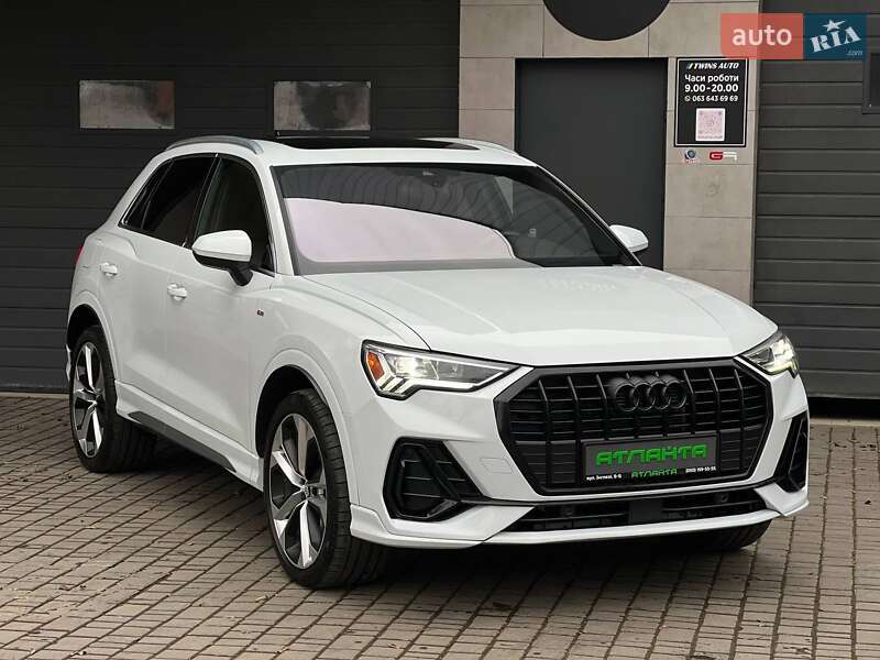 Внедорожник / Кроссовер Audi Q3 2019 в Одессе
