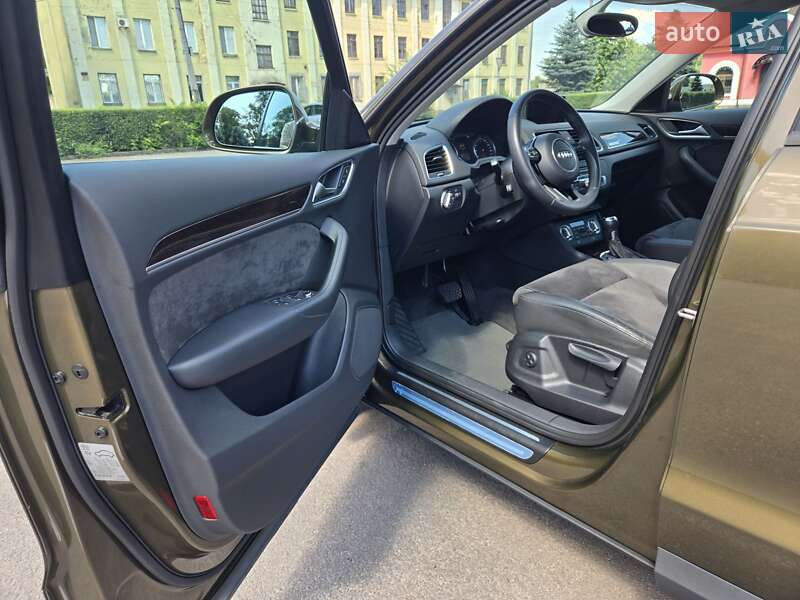 Внедорожник / Кроссовер Audi Q3 2012 в Каменском фото 11 Внедорожник / Кроссовер Audi Q3 2012 в Каменском