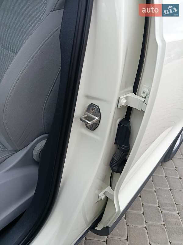 Внедорожник / Кроссовер Audi Q3 2012 в Коломые