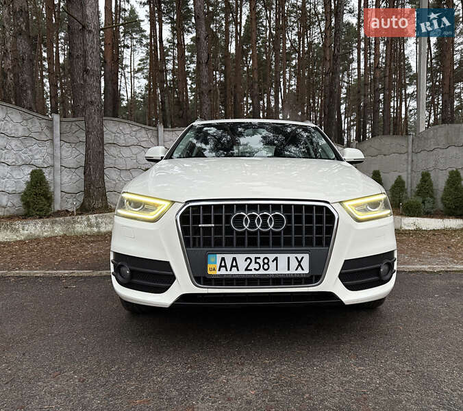 Внедорожник / Кроссовер Audi Q3 2013 в Киеве