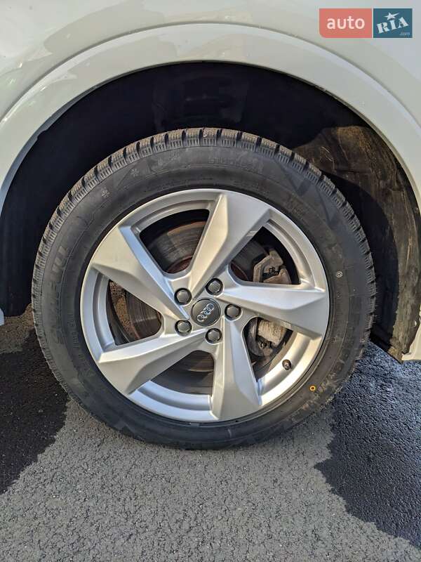 Внедорожник / Кроссовер Audi Q3 2019 в Лубнах фото 13 Внедорожник / Кроссовер Audi Q3 2019 в Лубнах