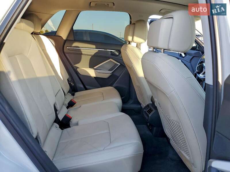 Внедорожник / Кроссовер Audi Q3 2019 в Днепре фото 11 Внедорожник / Кроссовер Audi Q3 2019 в Днепре