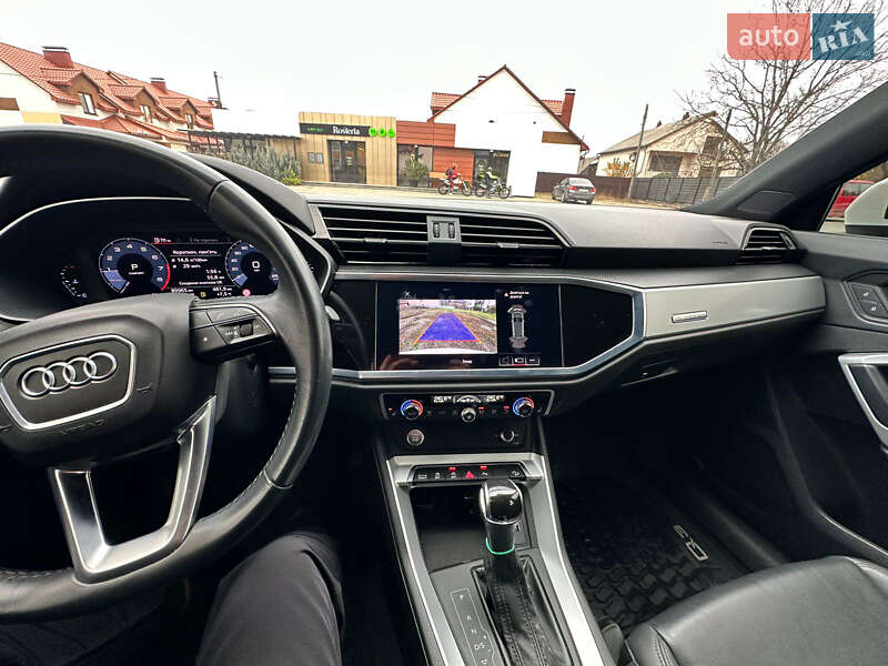 Внедорожник / Кроссовер Audi Q3 2019 в Тячеве фото 13 Внедорожник / Кроссовер Audi Q3 2019 в Тячеве