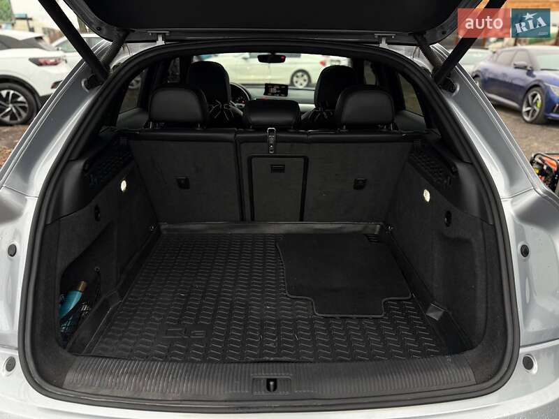 Внедорожник / Кроссовер Audi Q3 2017 в Львове фото 28 Внедорожник / Кроссовер Audi Q3 2017 в Львове