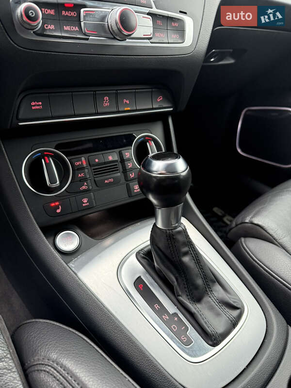 Внедорожник / Кроссовер Audi Q3 2015 в Самборе фото 56 Внедорожник / Кроссовер Audi Q3 2015 в Самборе