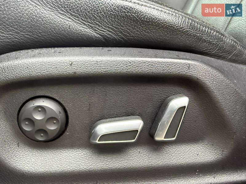 Внедорожник / Кроссовер Audi Q3 2015 в Самборе фото 78 Внедорожник / Кроссовер Audi Q3 2015 в Самборе