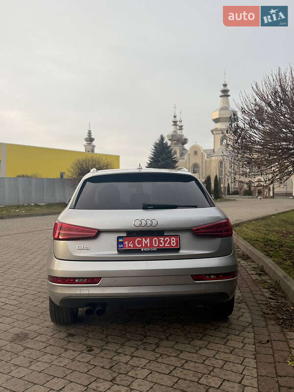 Внедорожник / Кроссовер Audi Q3 2018 в Львове