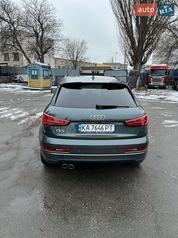 Внедорожник / Кроссовер Audi Q3 2018 в Киеве