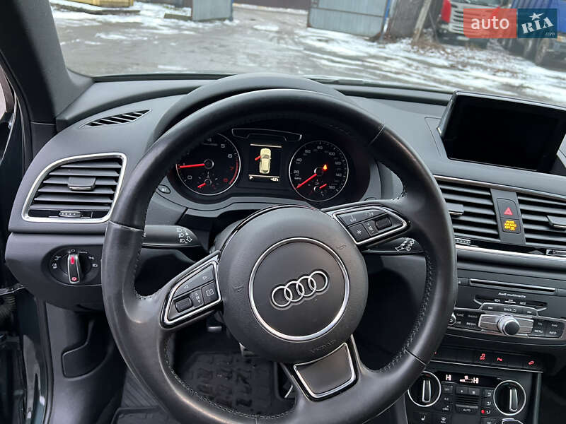 Внедорожник / Кроссовер Audi Q3 2018 в Киеве