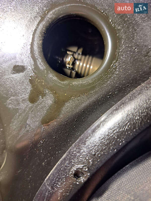 Внедорожник / Кроссовер Audi Q3 2014 в Ужгороде