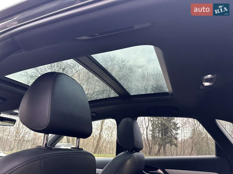 Внедорожник / Кроссовер Audi Q3 2016 в Тернополе