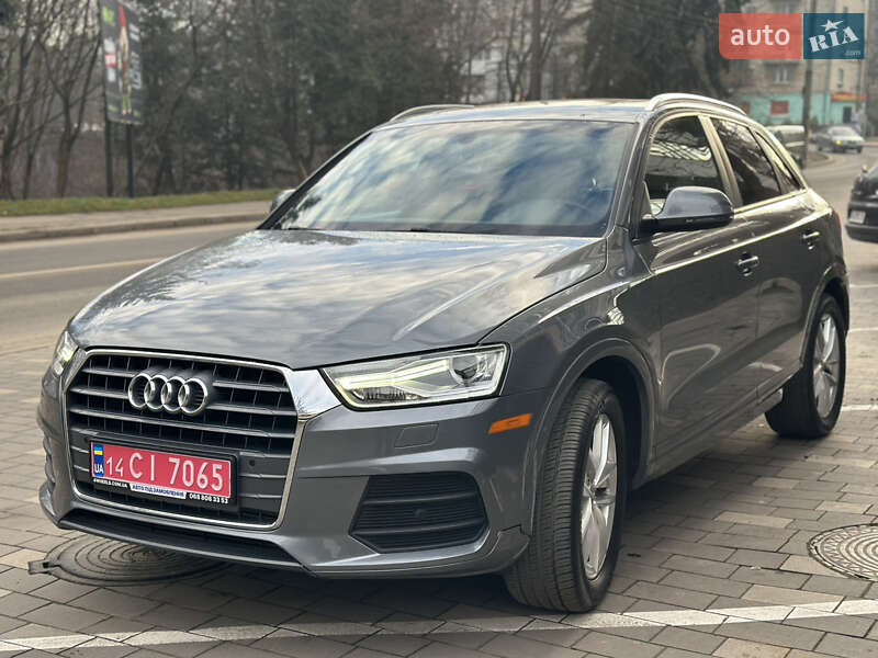 Внедорожник / Кроссовер Audi Q3 2016 в Тернополе