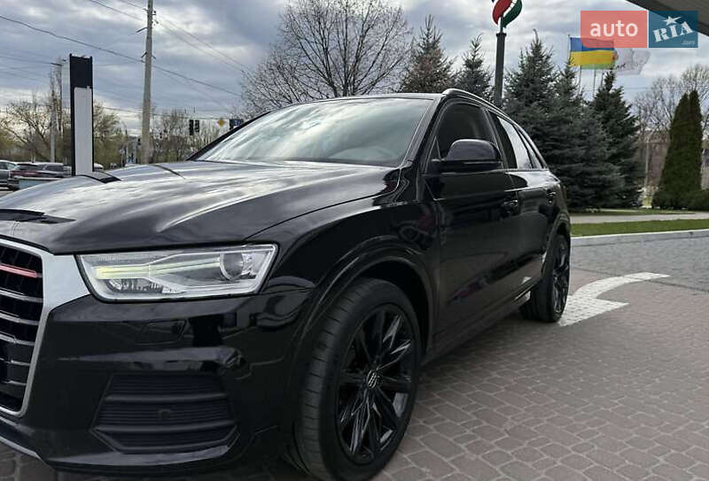 Внедорожник / Кроссовер Audi Q3 2016 в Львове