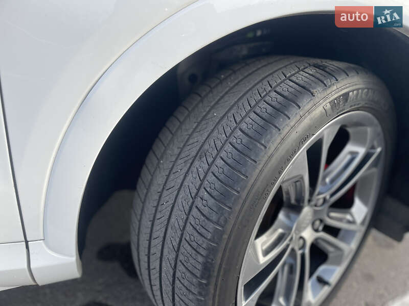 Внедорожник / Кроссовер Audi Q3 2017 в Запорожье