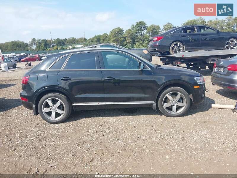 Внедорожник / Кроссовер Audi Q3 2015 в Одессе