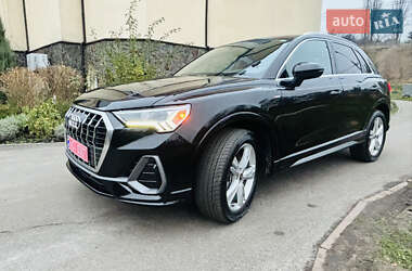 Внедорожник / Кроссовер Audi Q3 2024 в Вышгороде