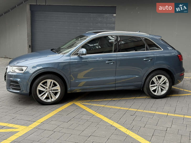 Внедорожник / Кроссовер Audi Q3 2015 в Львове