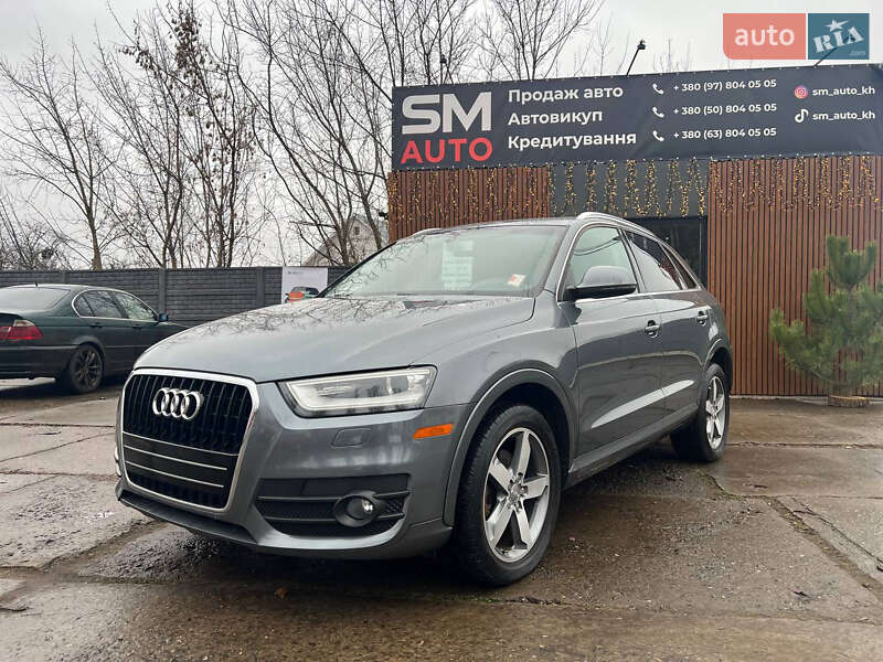 Внедорожник / Кроссовер Audi Q3 2015 в Харькове