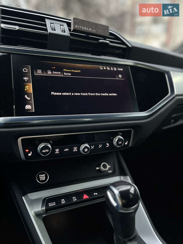 Внедорожник / Кроссовер Audi Q3 2023 в Одессе