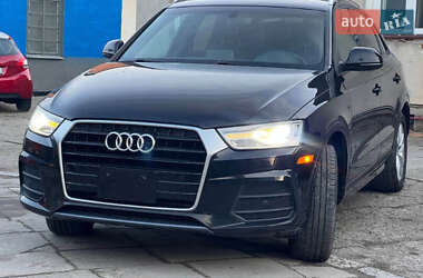 Внедорожник / Кроссовер Audi Q3 2016 в Ровно