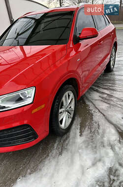 Внедорожник / Кроссовер Audi Q3 2018 в Золочеве