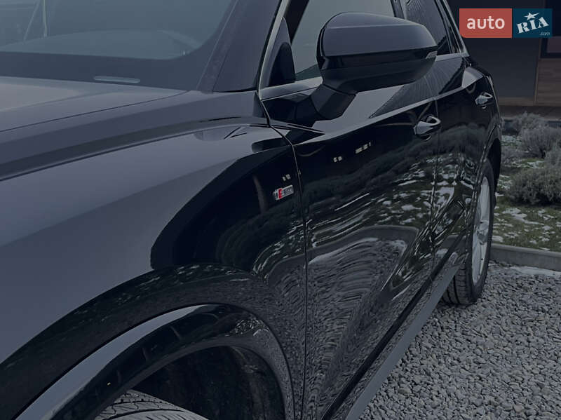 Внедорожник / Кроссовер Audi Q3 2020 в Дрогобыче фото 16 Внедорожник / Кроссовер Audi Q3 2020 в Дрогобыче