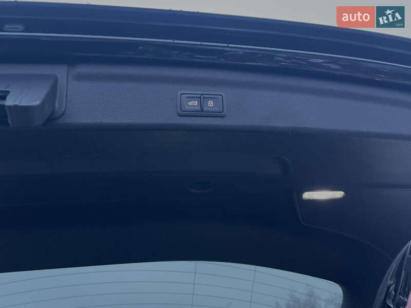 Внедорожник / Кроссовер Audi Q3 2020 в Дрогобыче фото 80 Внедорожник / Кроссовер Audi Q3 2020 в Дрогобыче