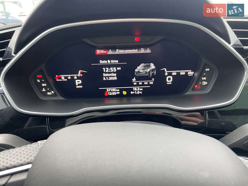 Внедорожник / Кроссовер Audi Q3 2021 в Львове