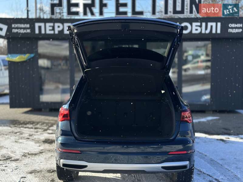 Внедорожник / Кроссовер Audi Q3 2019 в Черновцах