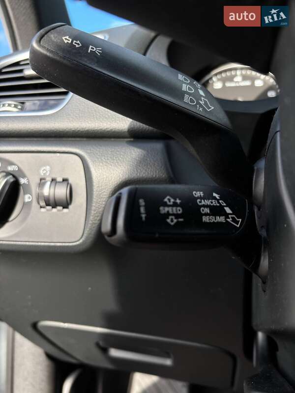 Позашляховик / Кросовер Audi Q3 2016 в Стрию