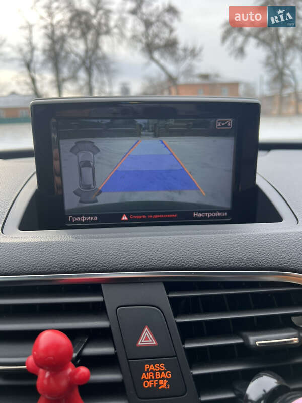 Позашляховик / Кросовер Audi Q3 2017 в Карлівці