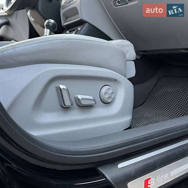 Внедорожник / Кроссовер Audi Q3 2017 в Черновцах