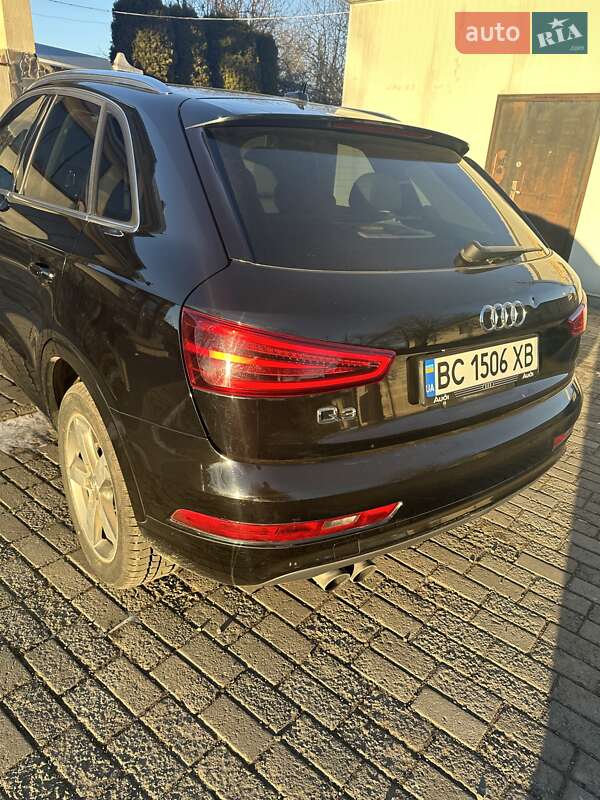 Позашляховик / Кросовер Audi Q3 2014 в Стрию