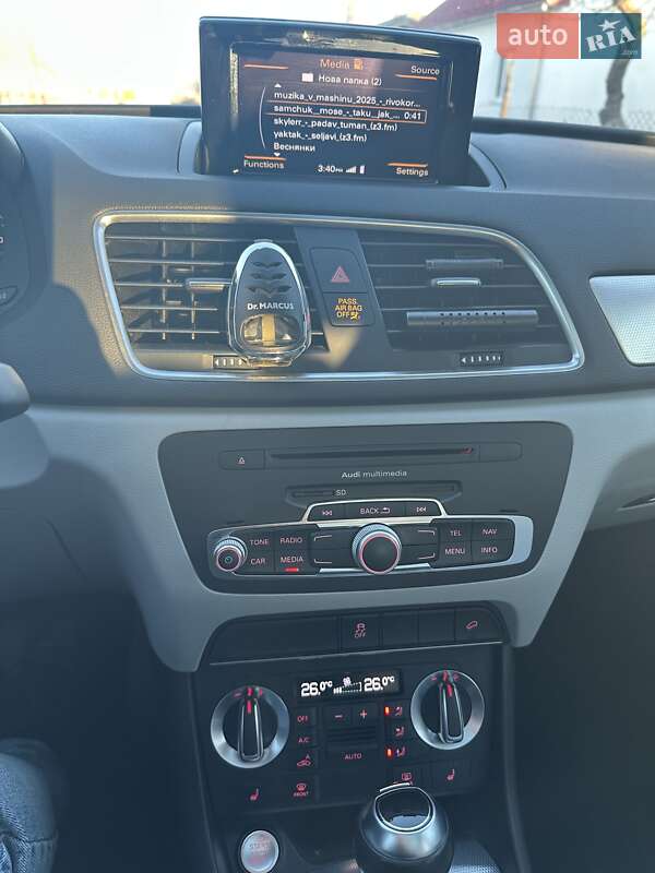 Позашляховик / Кросовер Audi Q3 2014 в Стрию