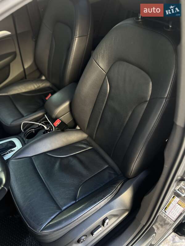 Внедорожник / Кроссовер Audi Q3 2016 в Киеве