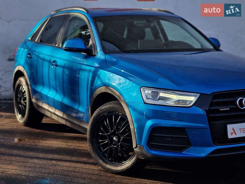 Внедорожник / Кроссовер Audi Q3 2017 в Одессе
