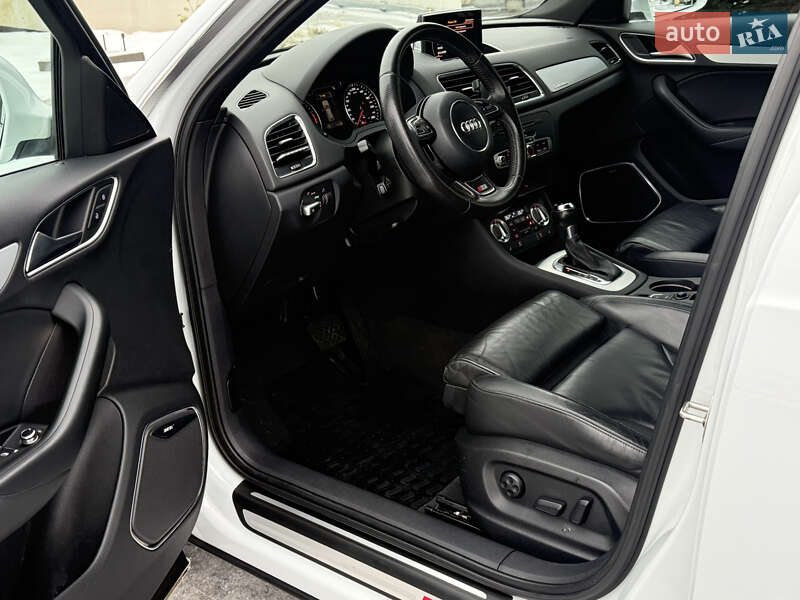 Внедорожник / Кроссовер Audi Q3 2012 в Киеве