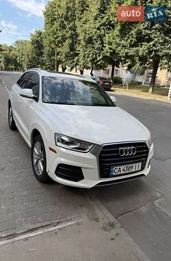 Позашляховик / Кросовер Audi Q3 2017 в Лубнах
