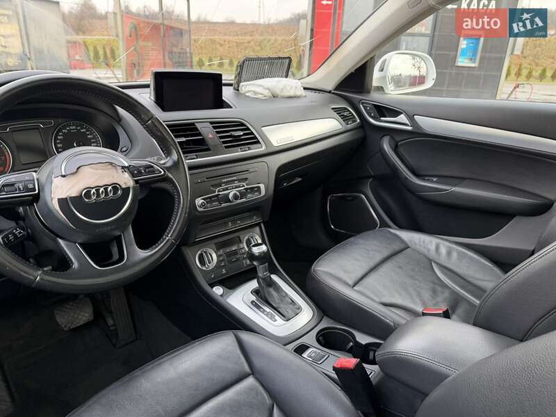 Внедорожник / Кроссовер Audi Q3 2014 в Львове