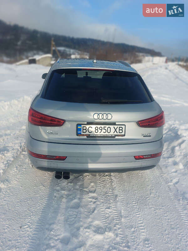 Внедорожник / Кроссовер Audi Q3 2016 в Ужгороде