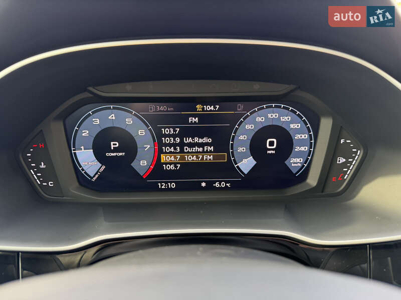 Внедорожник / Кроссовер Audi Q3 2020 в Львове