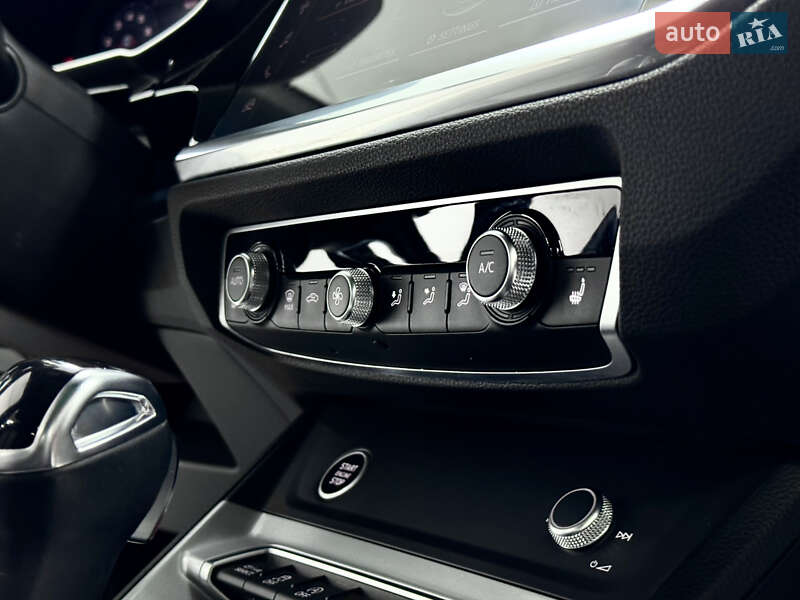 Внедорожник / Кроссовер Audi Q3 2023 в Одессе