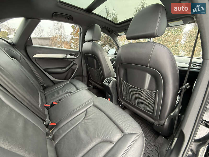 Внедорожник / Кроссовер Audi Q3 2017 в Стрые