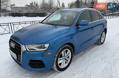 Позашляховик / Кросовер Audi Q3 2016 в Києві