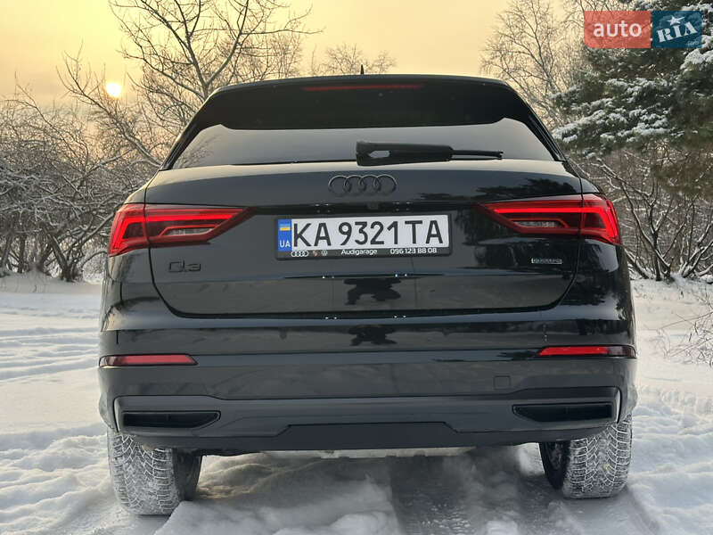 Внедорожник / Кроссовер Audi Q3 2023 в Киеве